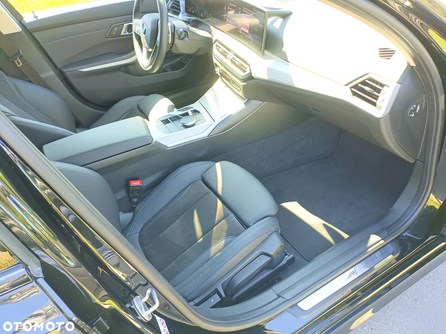 BMW Seria 3 318i Touring Sport Line - 10
