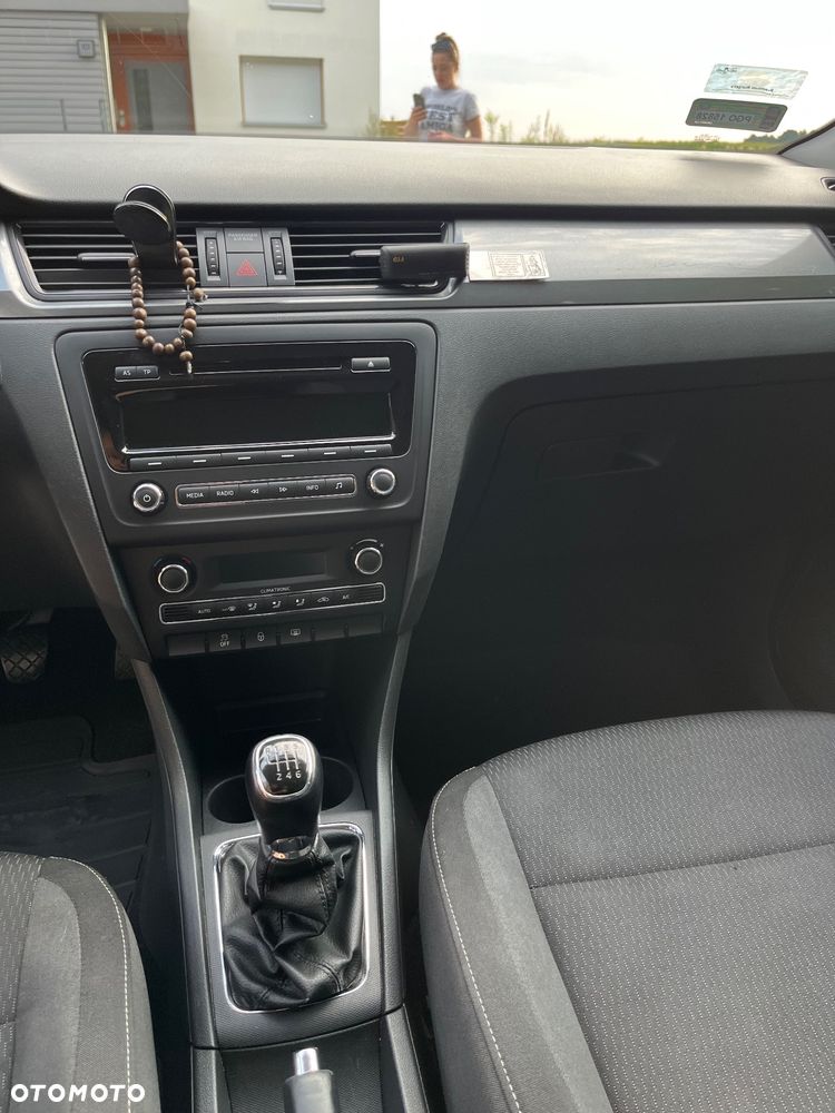 Skoda RAPID 1.2 TSI Edition - 9