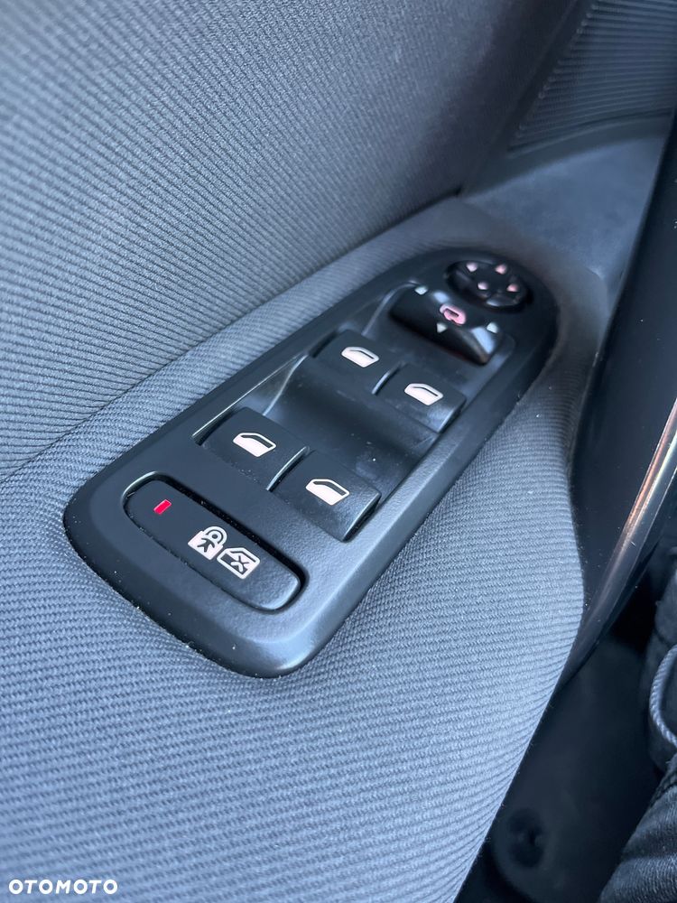 Peugeot 508 BlueHDi 180 EAT6 Stop&Start Allure - 24