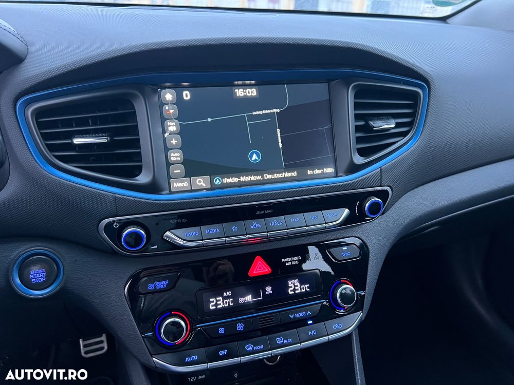 Hyundai IONIQ 1.6 GDI Premium - 13