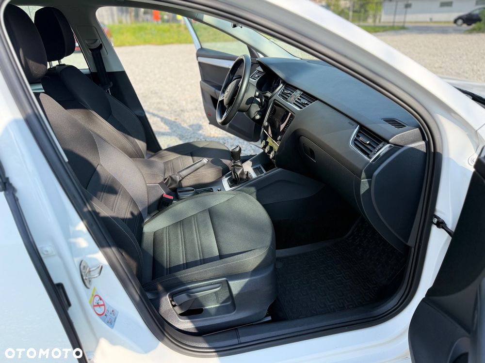 Skoda Octavia 1.6 TDI SCR Style - 19