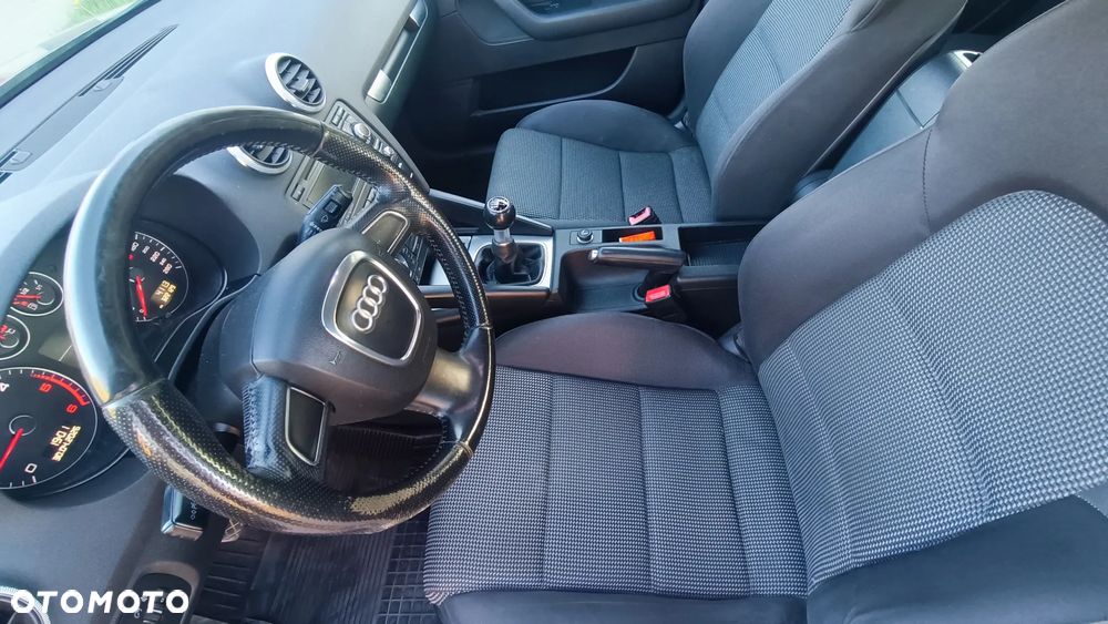 Audi A3 Sportback 2.0 TDI DPF Ambition - 16