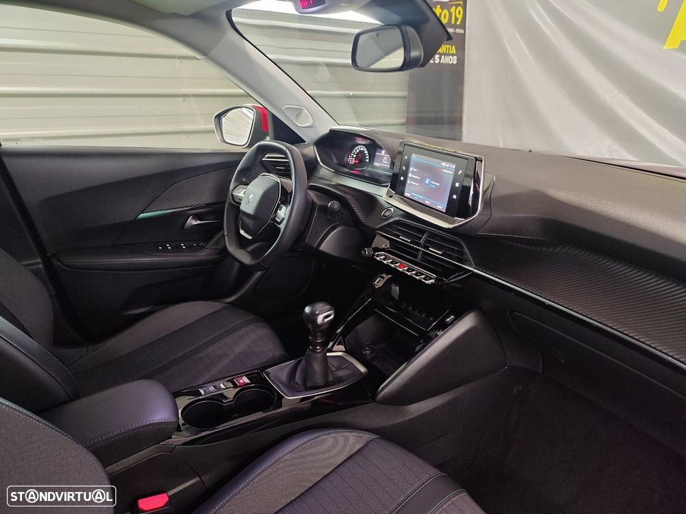 Peugeot 2008 PureTech 100 Allure - 23