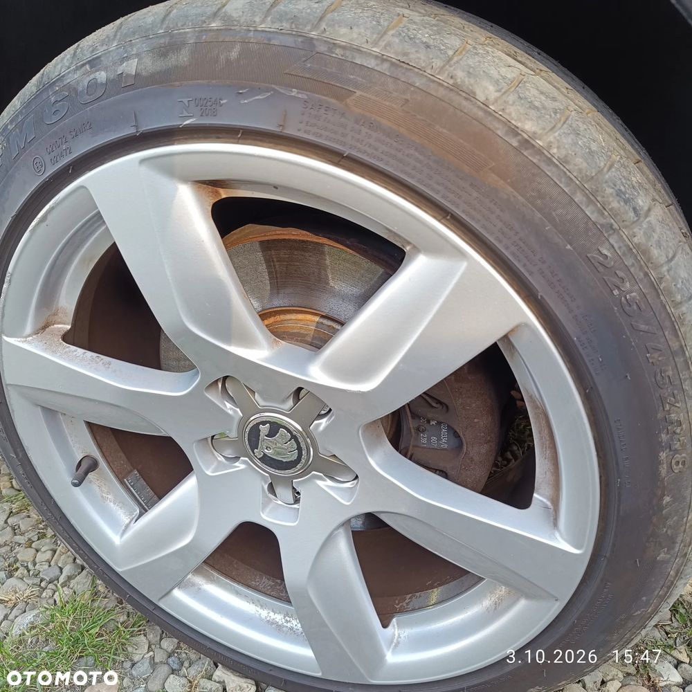 Skoda Superb - 17