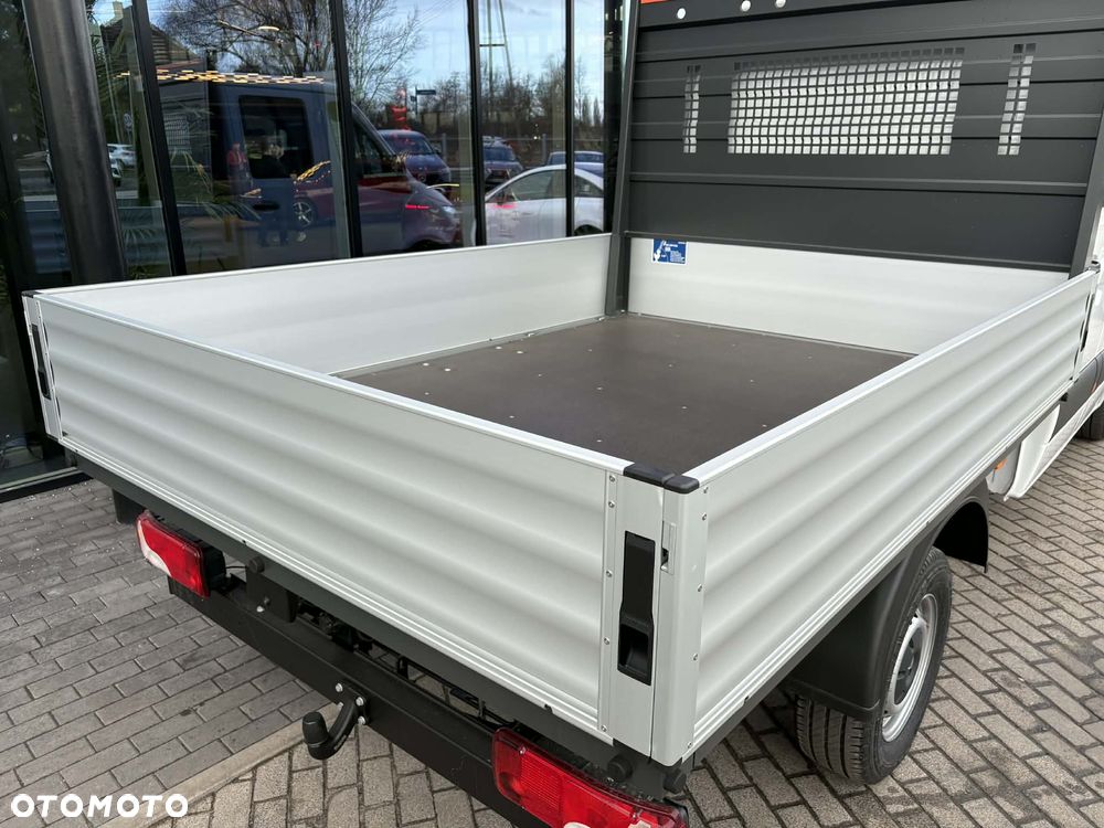 Mercedes-Benz Sprinter - 6