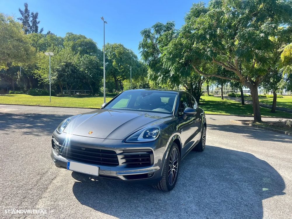 Porsche Cayenne Coupé E-Hybrid - 10