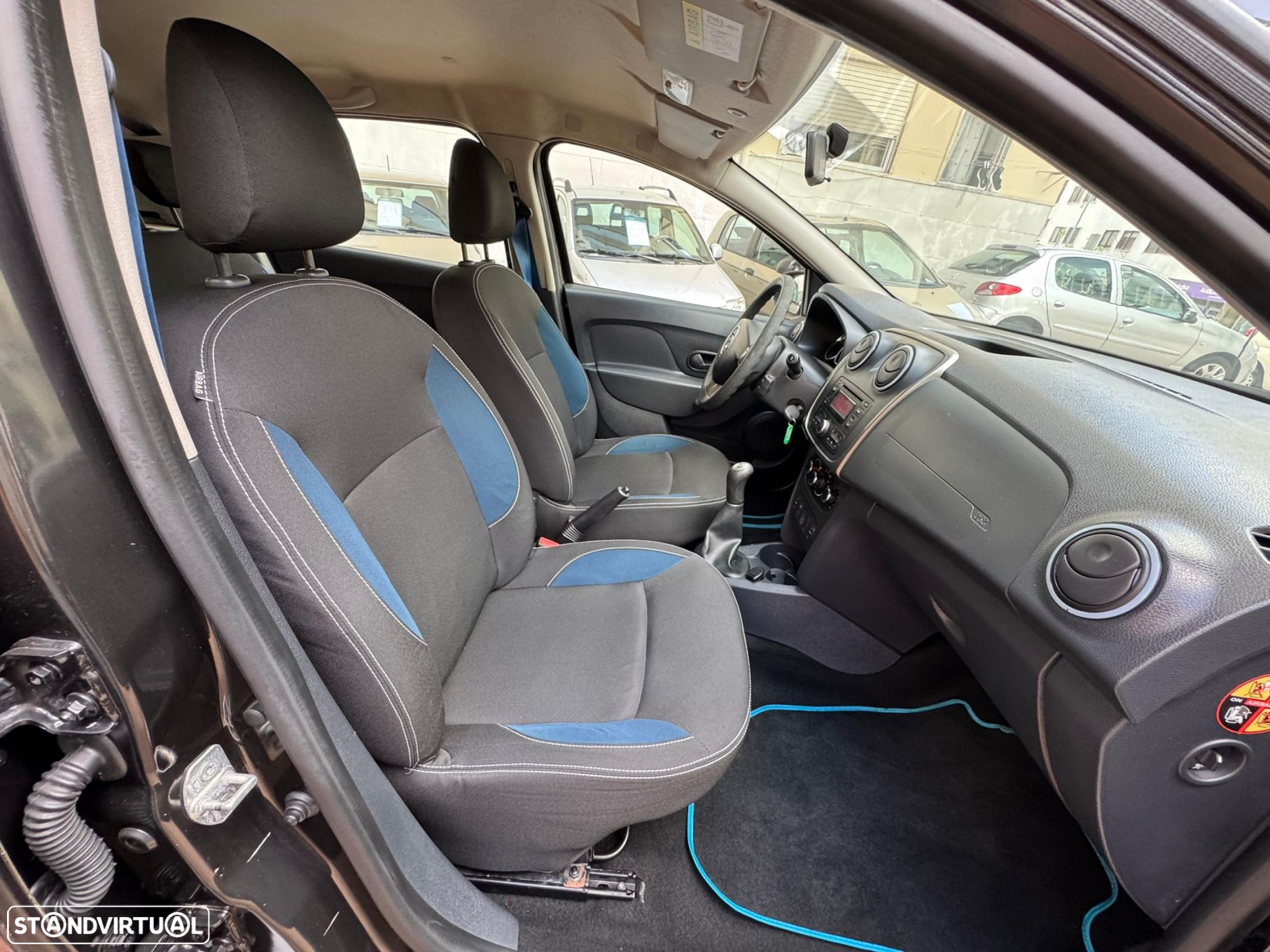 Dacia Sandero 0.9 TCe SL 10 Anos - 13