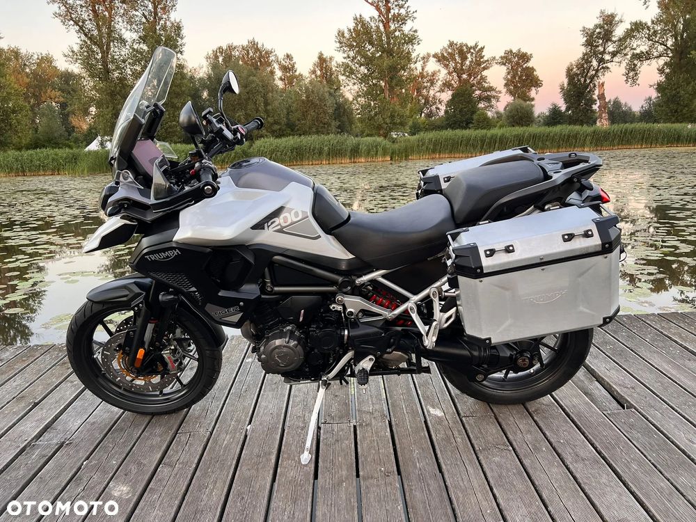 Triumph Tiger - 3