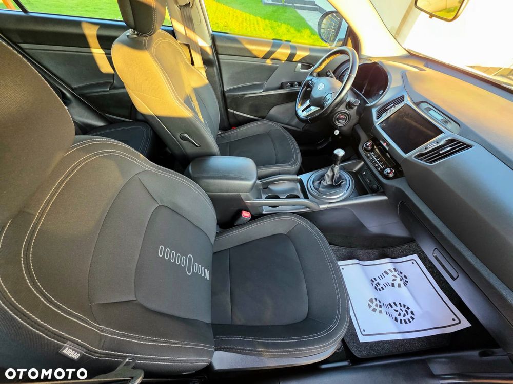 Kia Sportage - 8