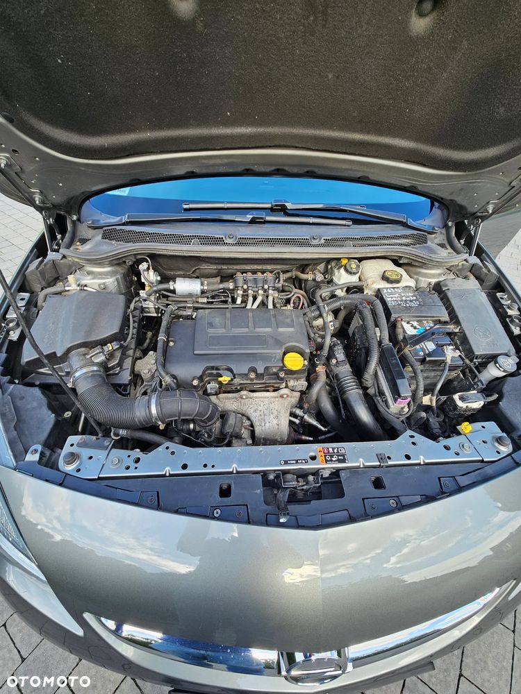 Opel Astra 1.4 T EU6 - 14