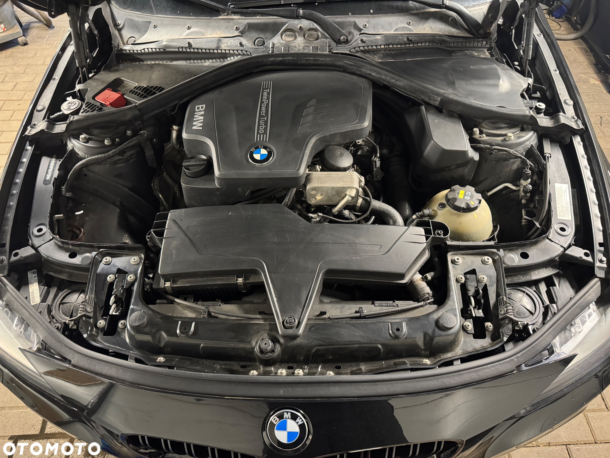 BMW Seria 3 - 27