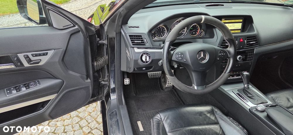 Mercedes-Benz Klasa E - 27