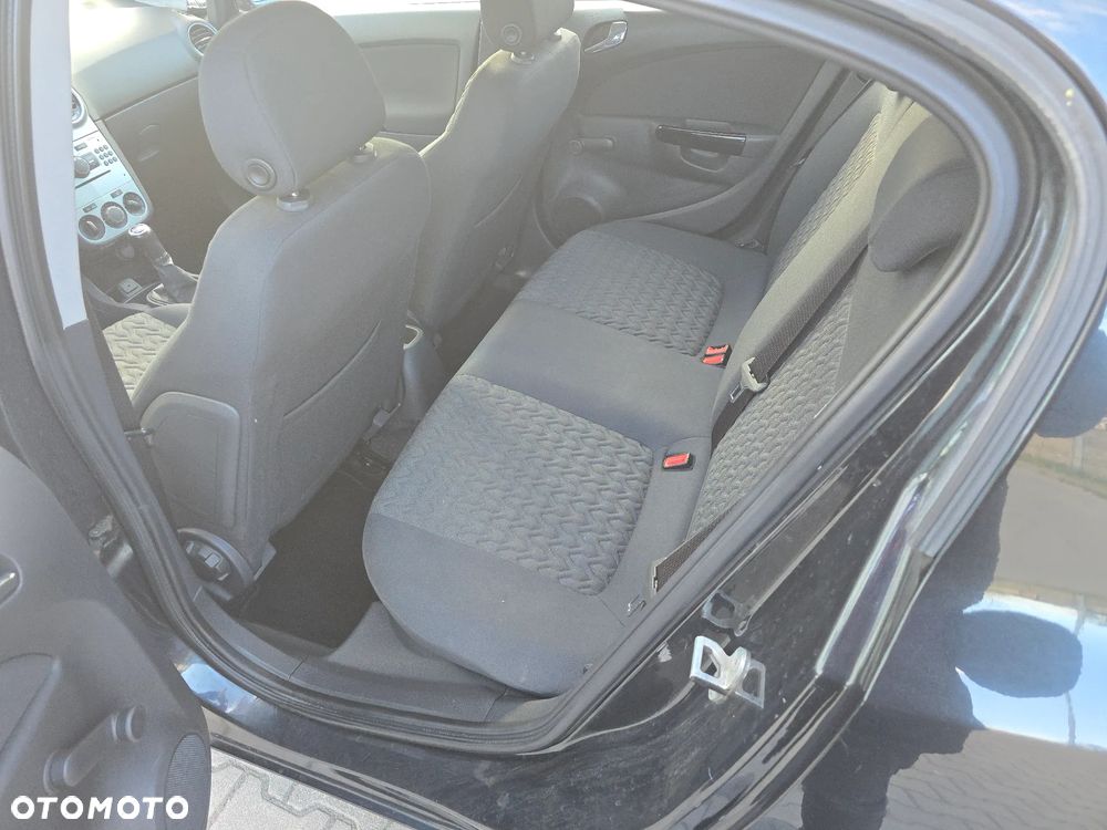 Opel Corsa 1.4 16V Active - 14