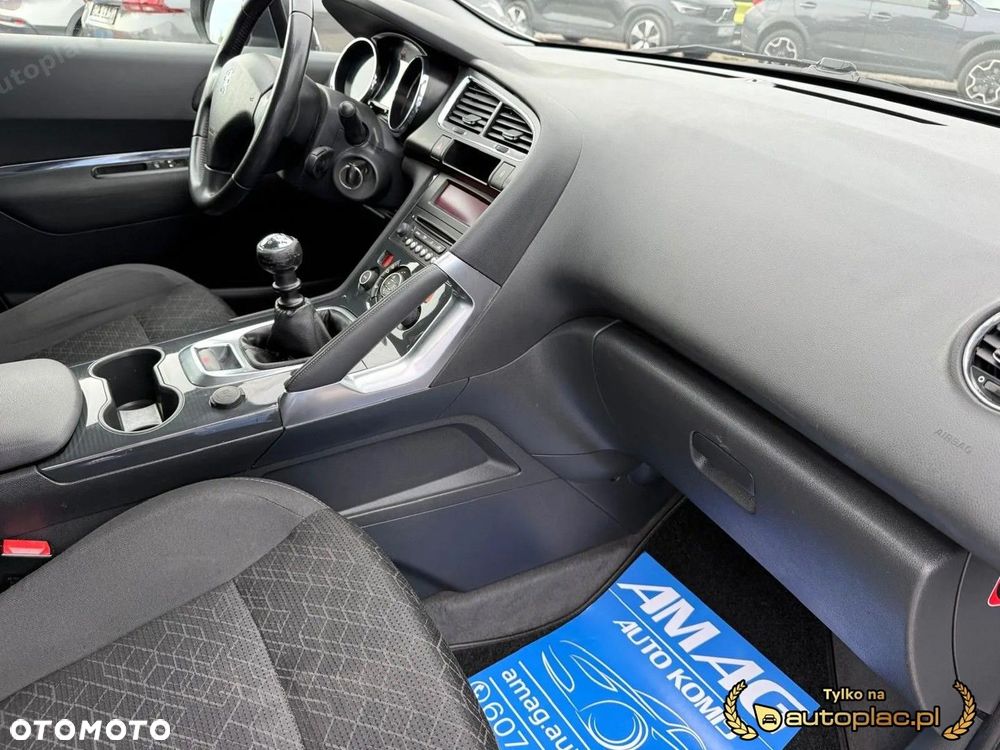 Peugeot 3008 - 16