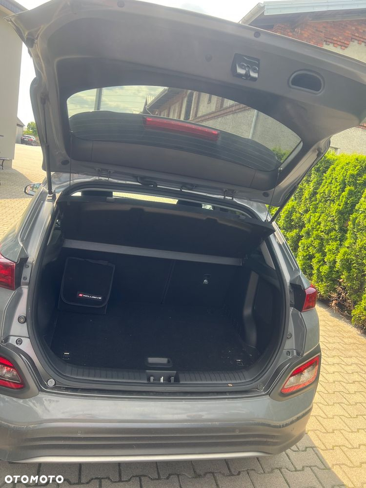 Hyundai Kona - 10
