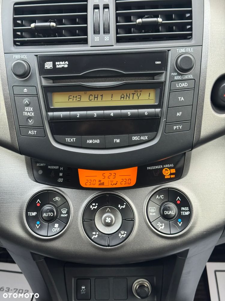 Toyota RAV4 2.0 4x4 Sol - 5