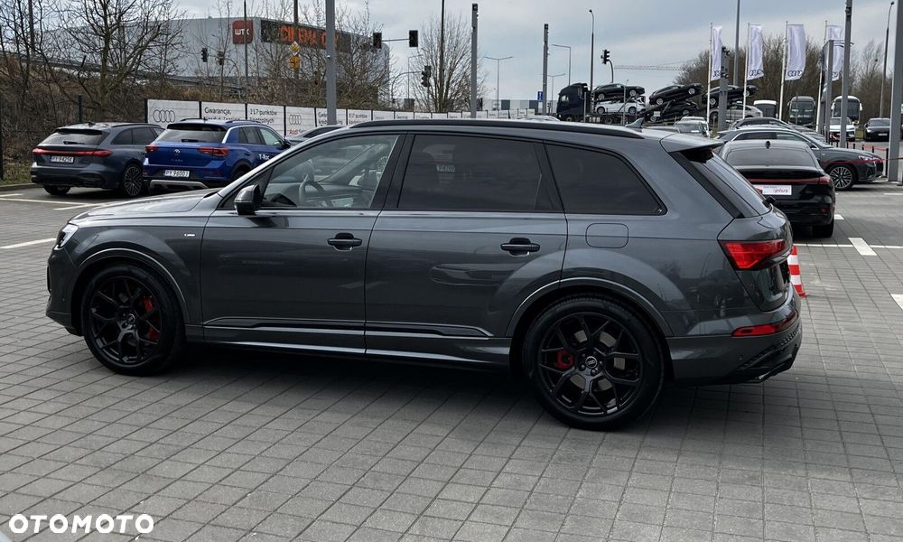 Audi Q7 - 6