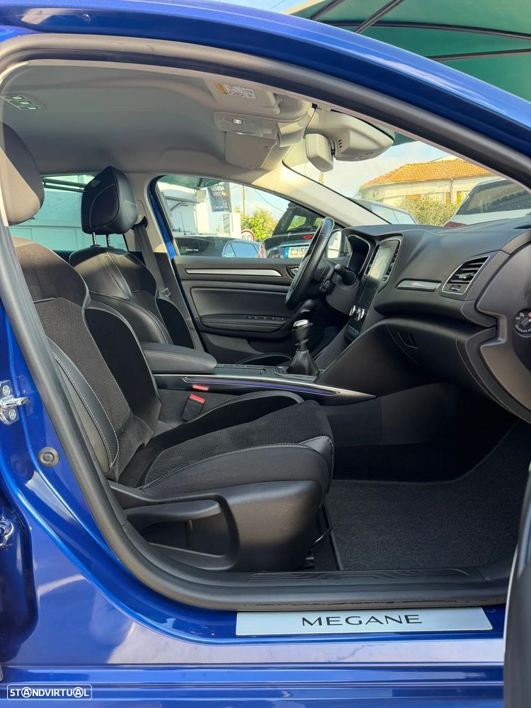 Renault Mégane 1.6 dCi GT Line SS - 5