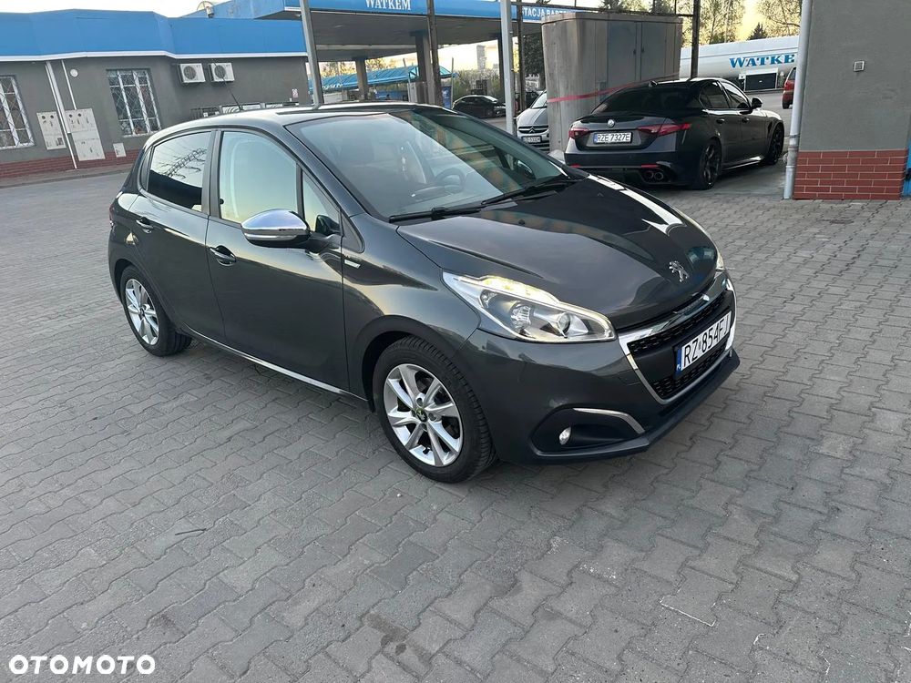 Peugeot 208 1.2 PureTech Allure - 2