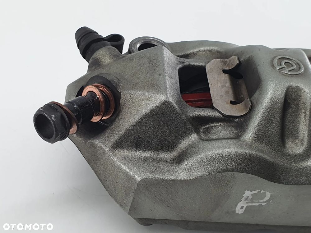ZACISK HAMULCOWY P PRZOD BREMBO  DUCATI DIAVEL - 8