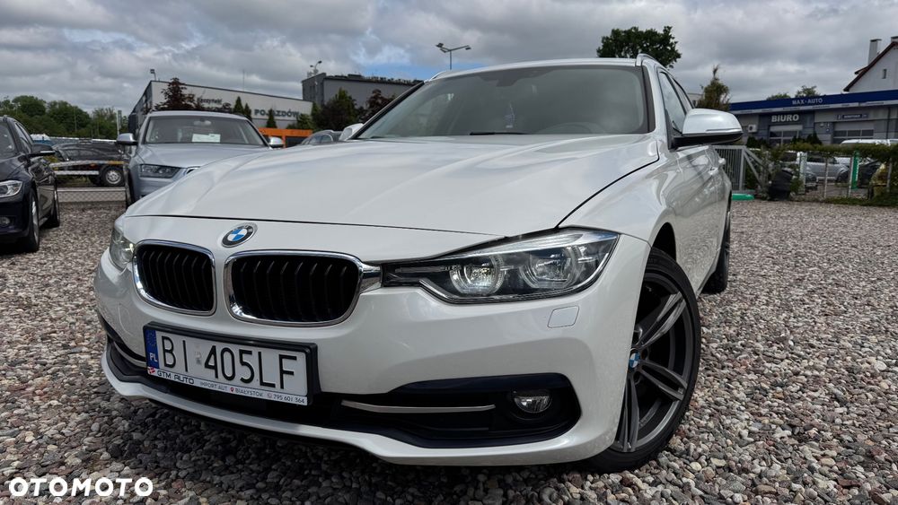 BMW Seria 3 320d Sport Line - 2