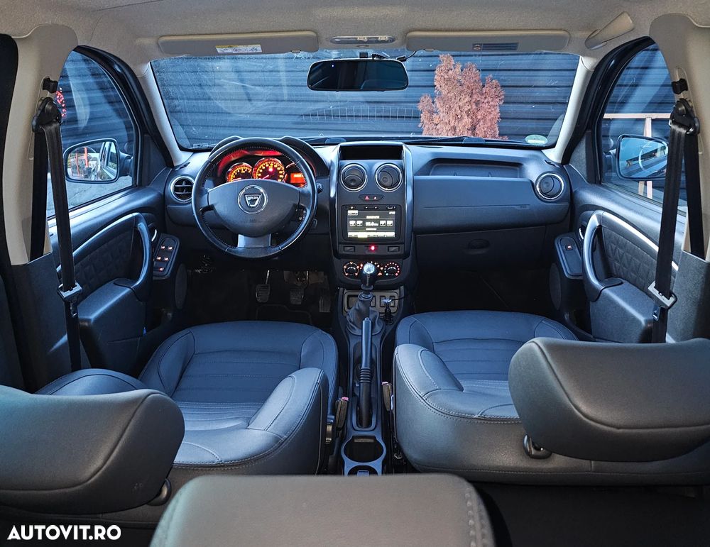 Dacia Duster 1.2 TCe 4x2 Laureate - 4