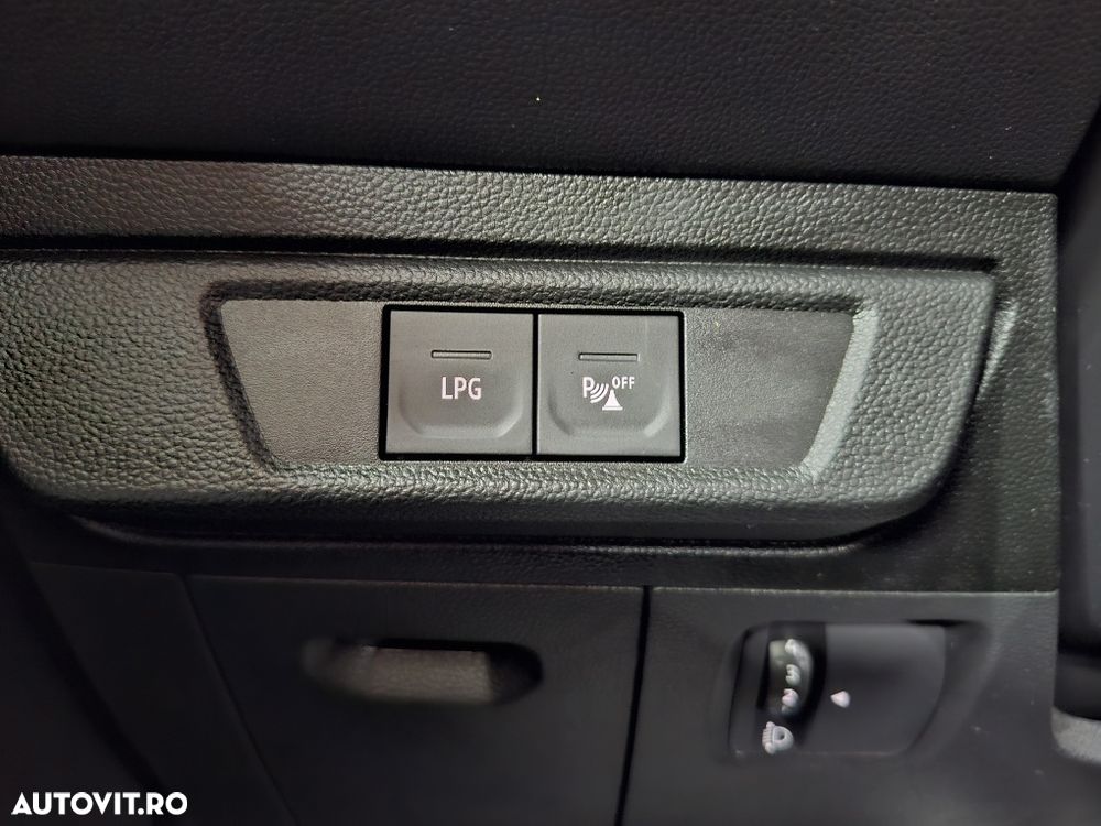 Dacia Sandero Stepway ECO-G 100 MT6 Comfort - 19