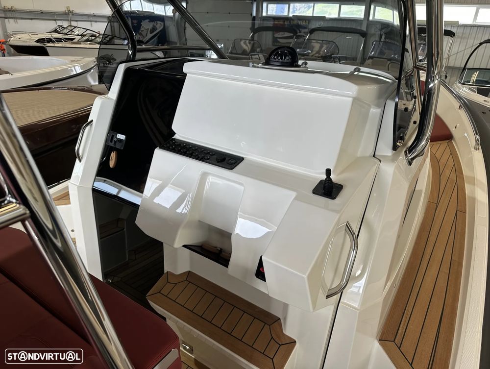 Outra não listada Joker Boat Clubman 32 - 28