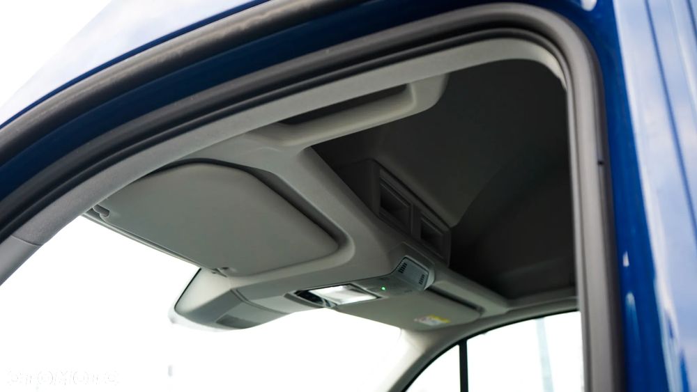 Volkswagen Crafter 35 - 24