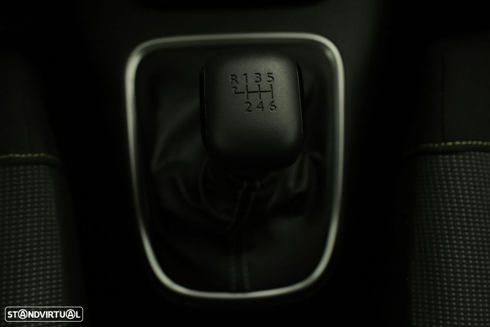 Citroën C3 1.2 PureTech Max - 14