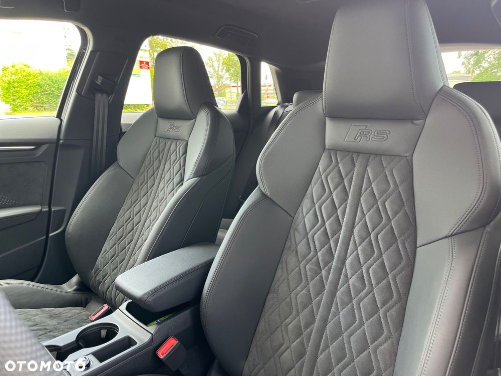 Audi RS3 Sportback - 25
