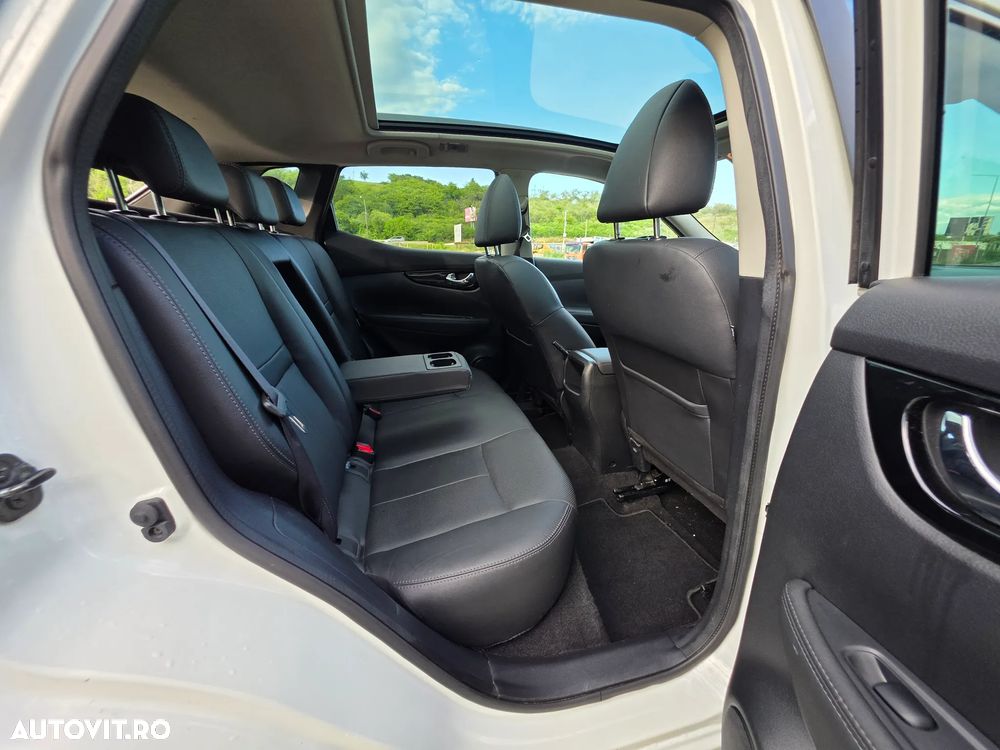 Nissan Qashqai 1.6 DCI ALL-MODE 4x4i TEKNA+ - 8