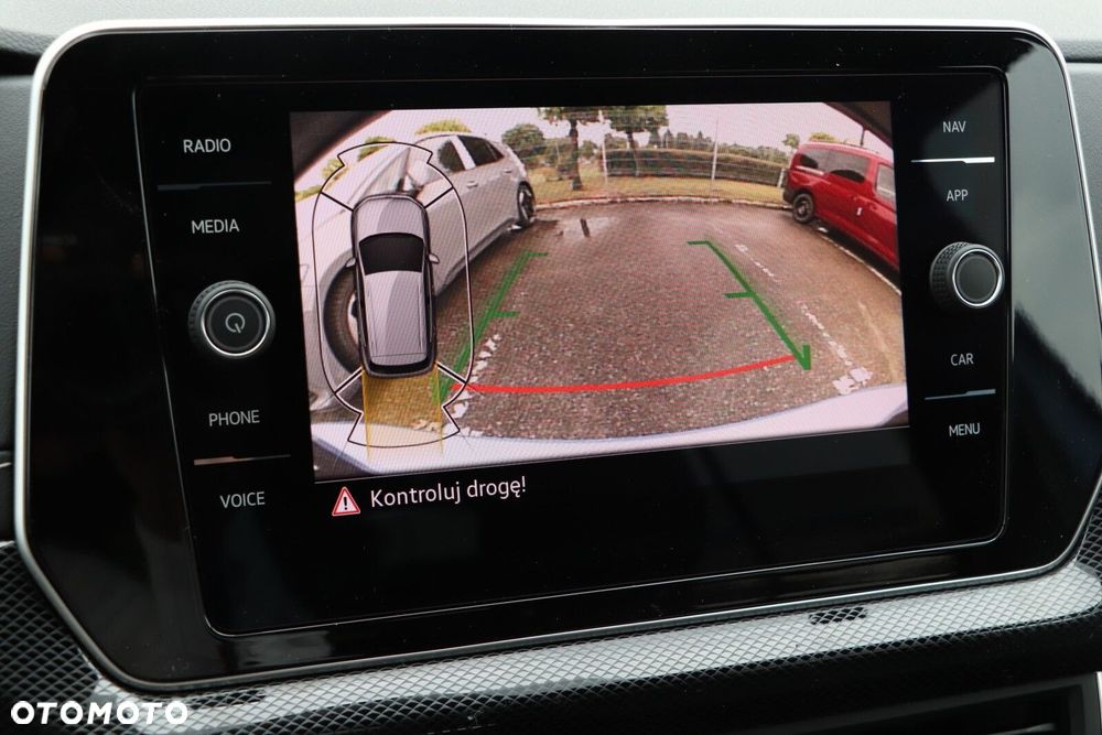 Volkswagen T-Cross - 20