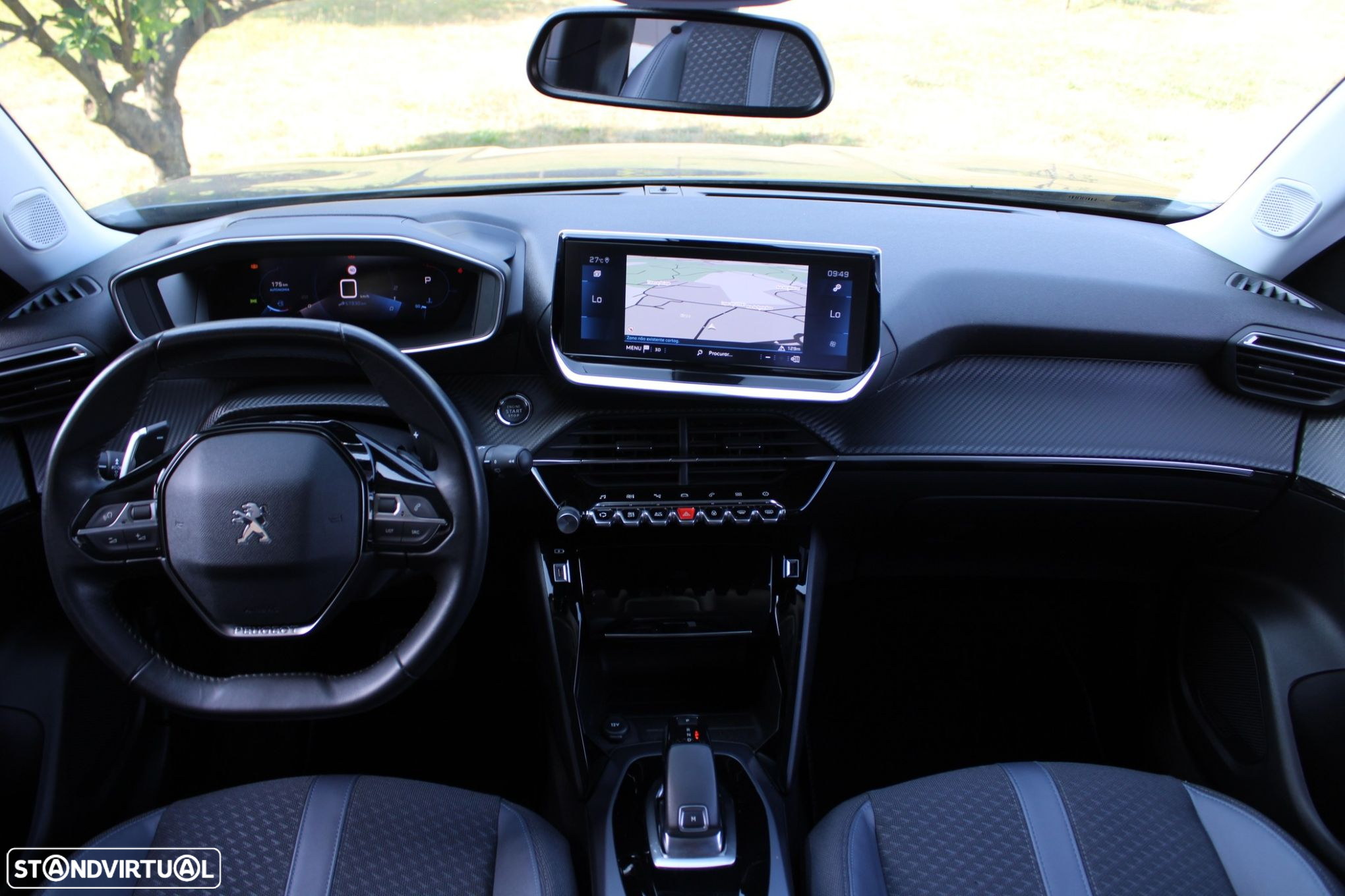 Peugeot 2008 1.2 PureTech Allure Pack EAT8 - 2