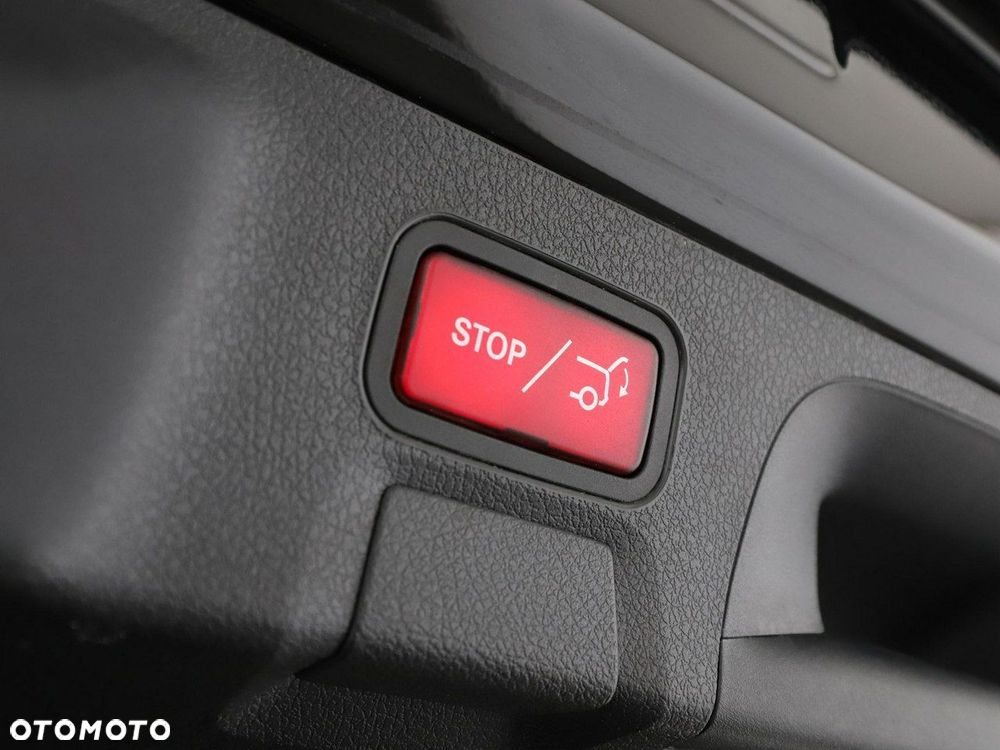 Mercedes-Benz CLA 200 d 8G-DCT - 39