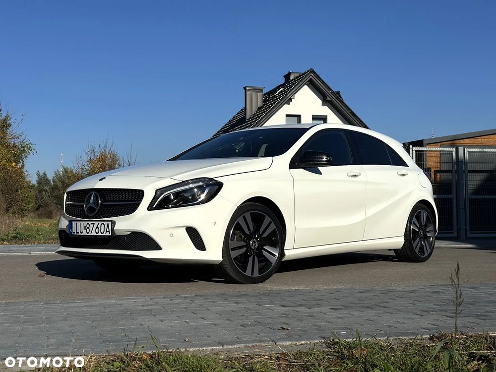 Mercedes-Benz Klasa A 180 7G-DCT AMG Line - 3