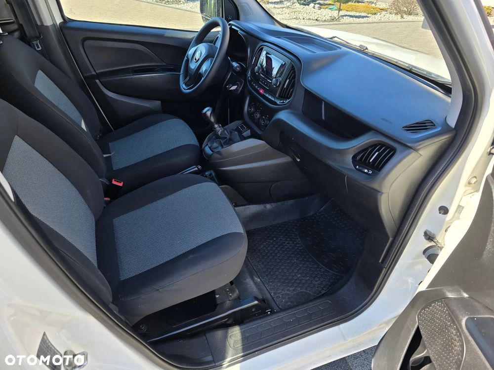 Fiat Doblo - 10