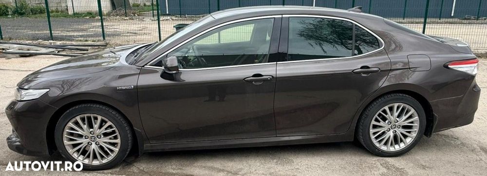 Toyota Camry 2.5 Dynamic - 4