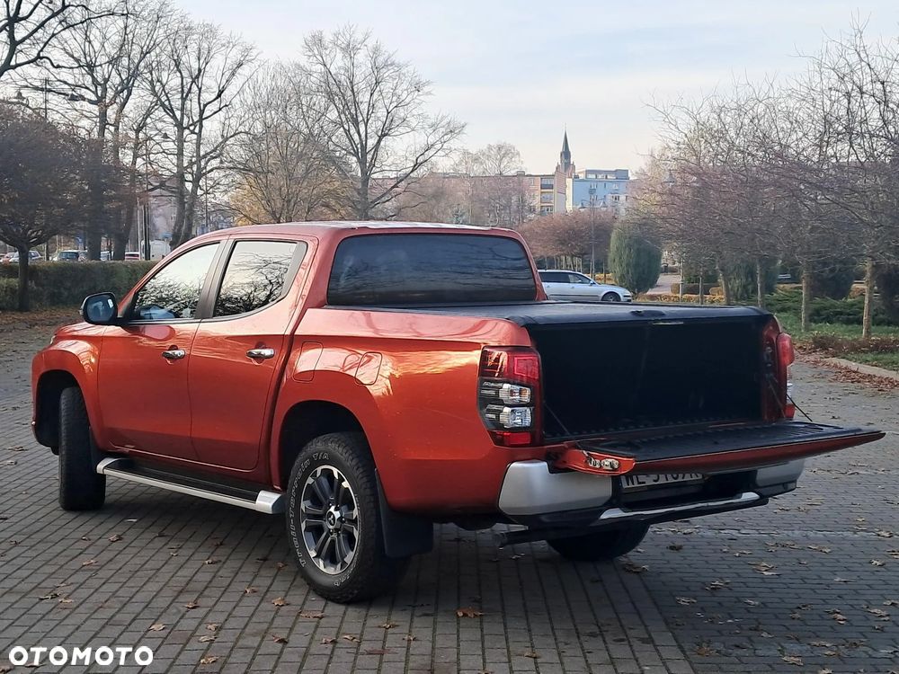 Mitsubishi L200 2.2 d DC Instyle Plus - 18