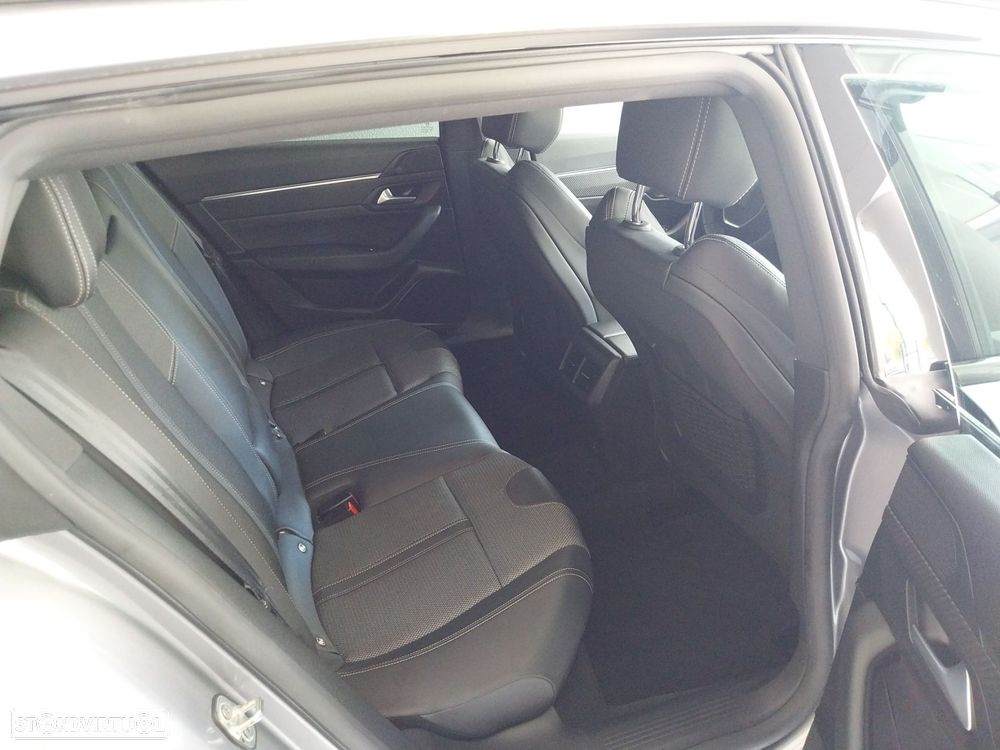Peugeot 508 SW - 9