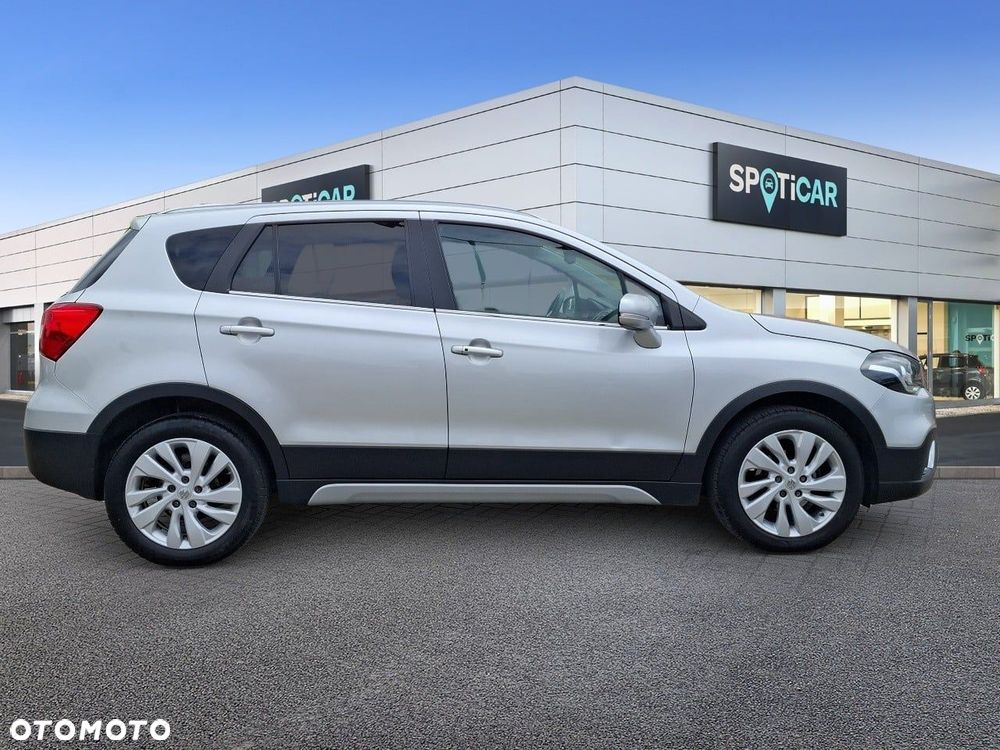 Suzuki SX4 S-Cross 1.4 T Premium - 4