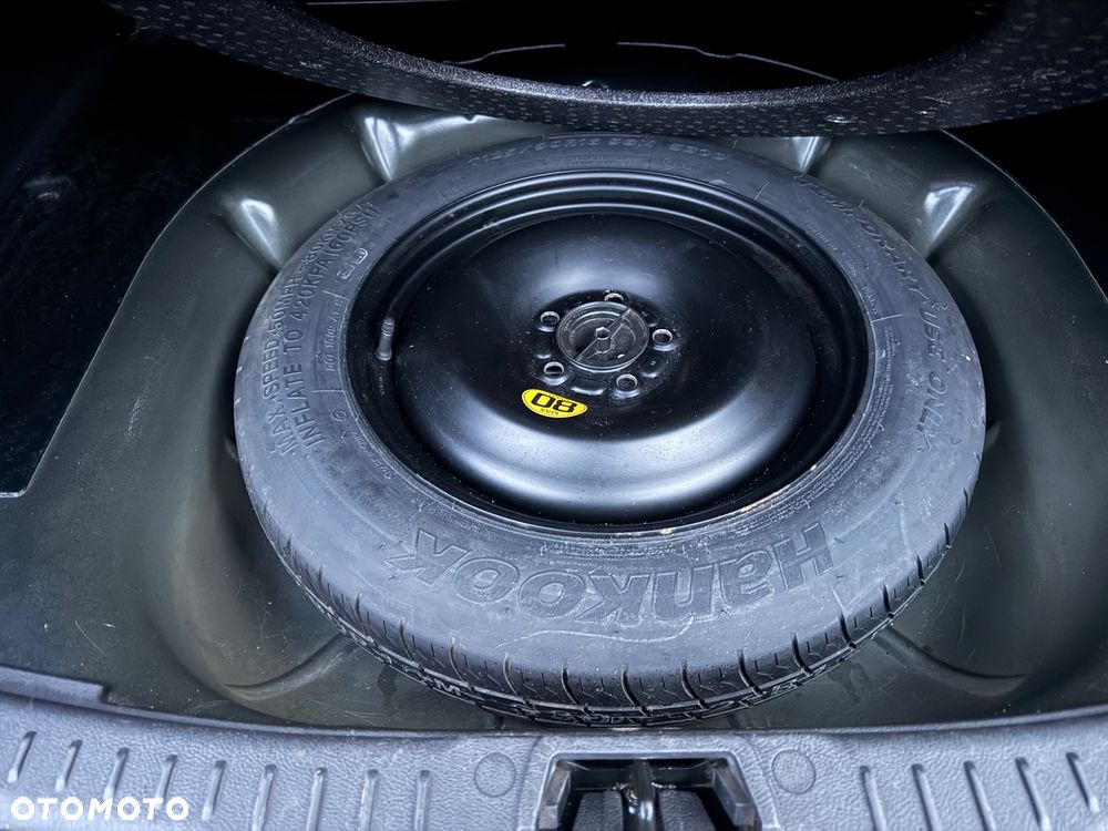 Ford Focus SW 1.6 TDCi DPF Champions Edition - 26