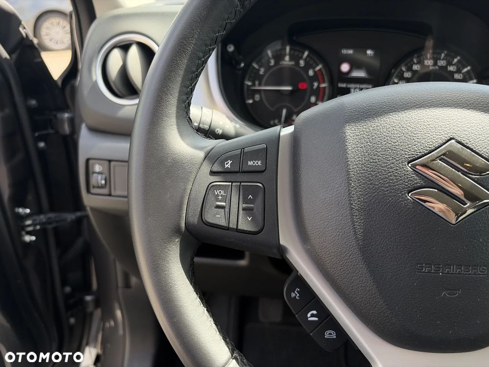 Suzuki Vitara 1.4 Boosterjet mHEV Premium Plus 2WD - 17