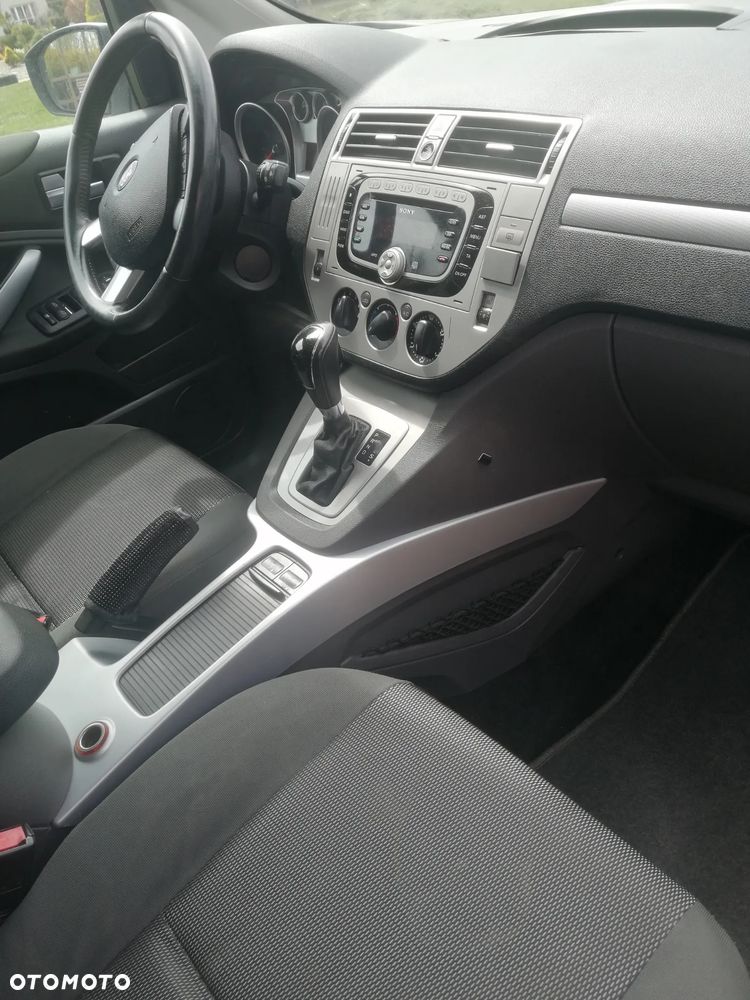 Ford Kuga 2.5 4x4 Trend - 12