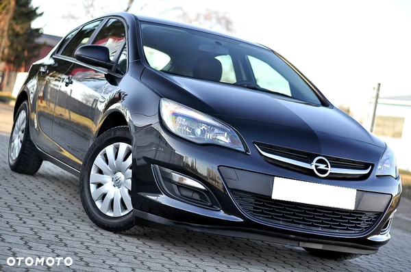 Opel Astra V 1.4 Essentia