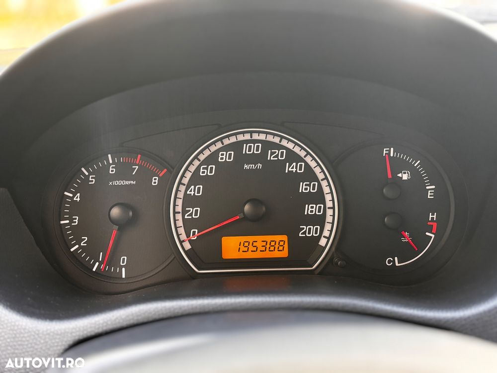 Suzuki Swift 1.3 GS - 29