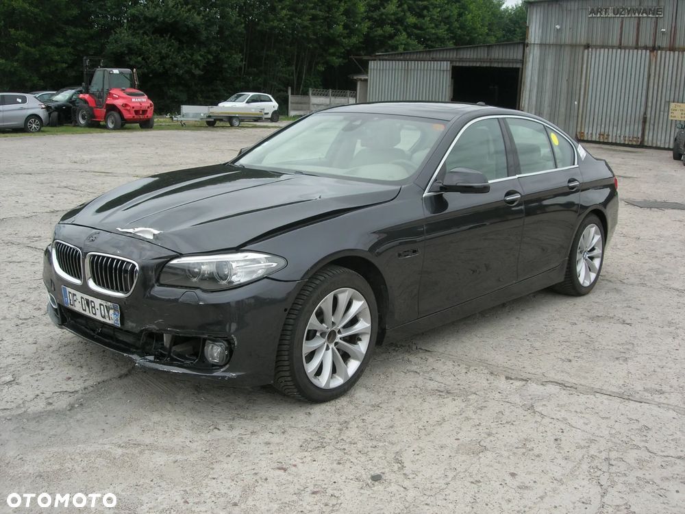 BMW Seria 5 525d xDrive Sport-Aut Luxury Line - 1