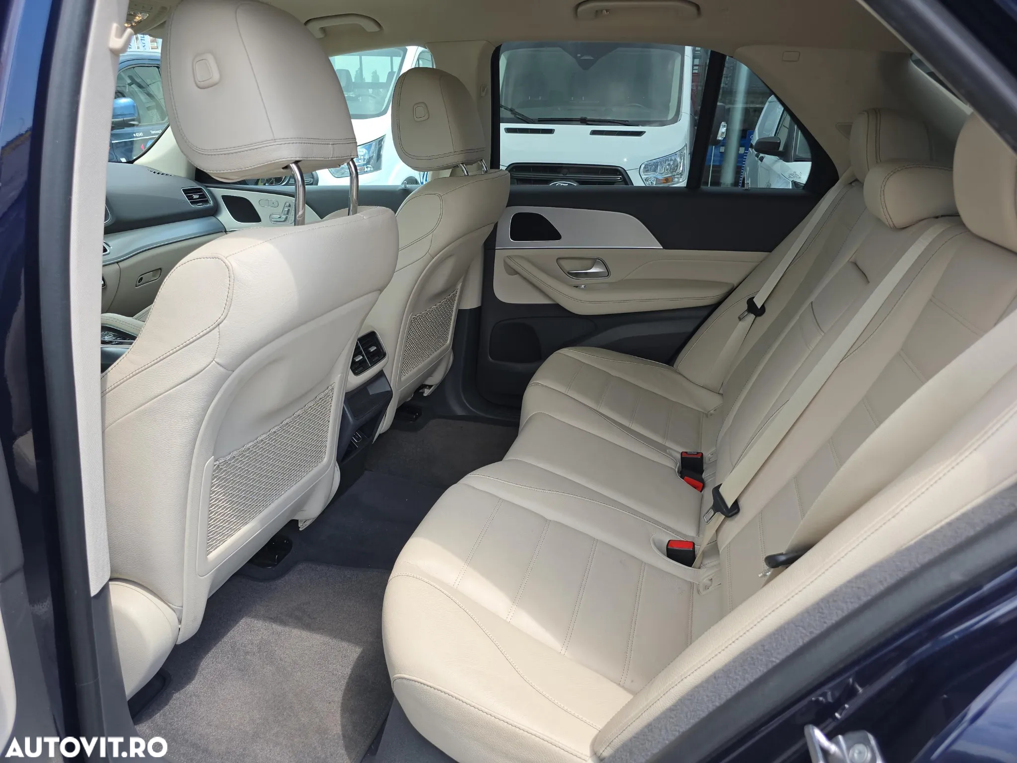 Mercedes-Benz GLE - 28