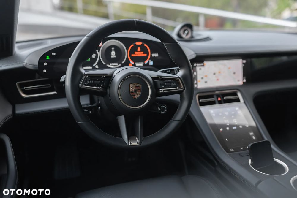 Porsche Taycan 105kWh 4S Performance Plus - 16