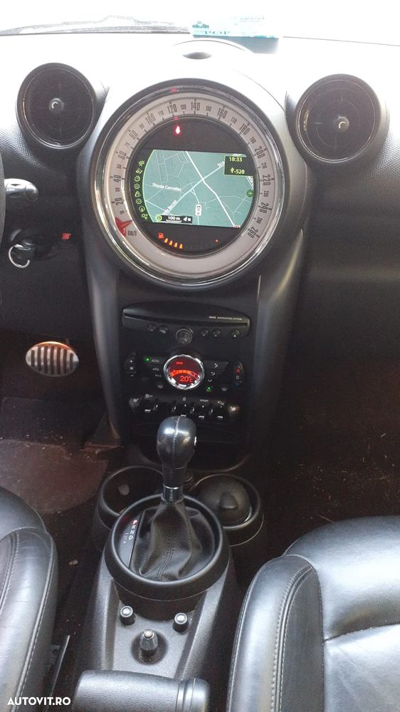 Mini Countryman - 10
